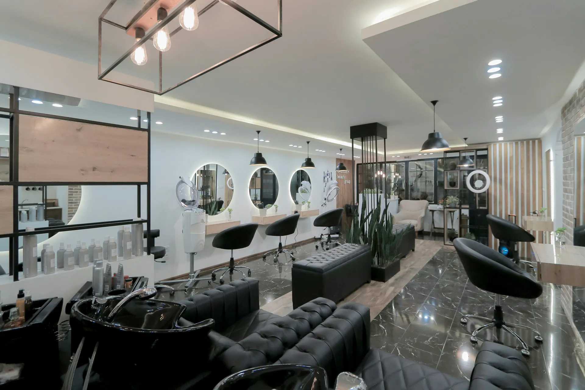 Professional Barber Shop Video Showcase