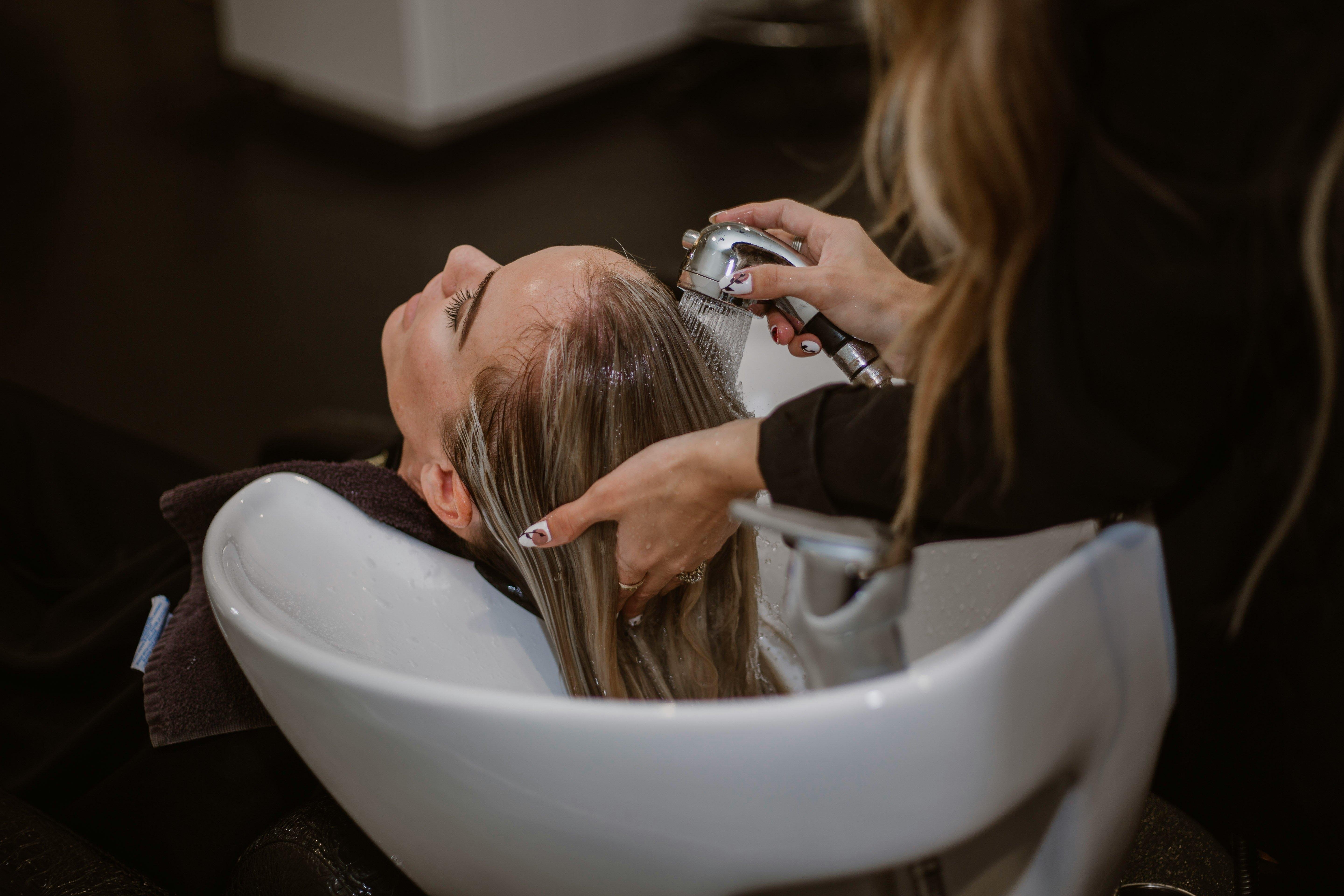 Expert Men's Haircut and Styling Service